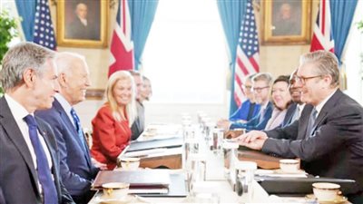 »ﻏﻠﻴﺎن اﻟﻀﻔﺪع« ﻳﺆﺟﺞ اﻟﺤﺮب اﻟﻨﻮوﻳﺔ