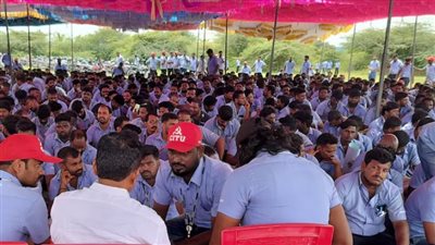 الشرطة الهندية تعتقل 104 عمال من سامسونج احتجاجًا على انخفاض الأجور