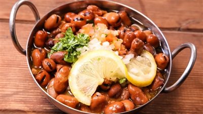 أضرار تناول الفول يوميًا وكيفية تجنبها