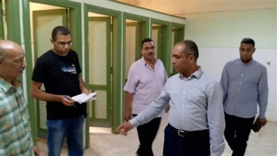 مع اقتراب العام الدراسي.. رئيس مدينة قوص يتفقد جاهزية المدارس 
