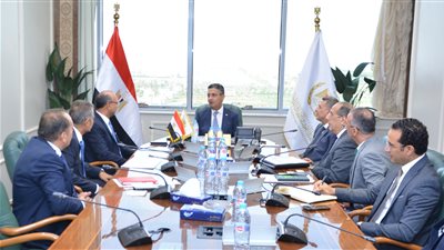 وزير التموين يبحث مع الرئيس التنفيذي لمجموعة صافولا الأغذية التعاون مع القطاع الخاص 