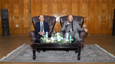  جامعة المنصورة تناقش تطوير العملية التعليمية