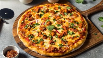 طريقة تحضير بيتزا الدجاج بالكاري| بخطوات سهلة وبسيطة