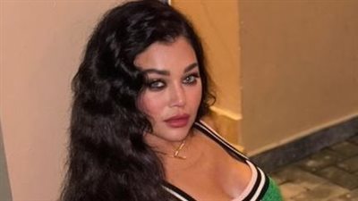 هيفاء وهبي تشبه زهرة البنفسج بتوقيع أشهر الماركات العالمية (صور)