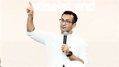 شركات المحمول تبحث زيادة أسعار الخدمات 
