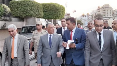 محافظ الإسماعيلية يشهد إطلاق المبادرة الرئاسية 