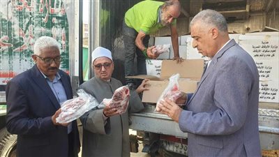 تضامن المنيا توزع لحوم على  2000 أسرة  