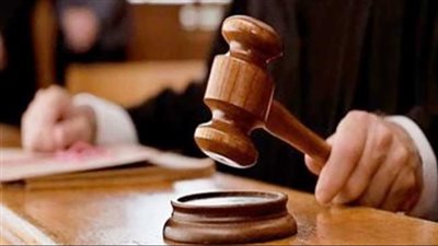 تأجيل جلسة محاكمة المتهمين بقتل صديقهما 