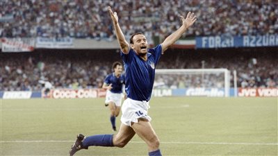 وفاة نجم منتخب إيطاليا بسبب 