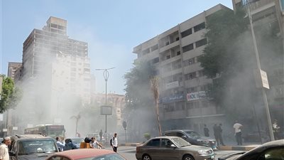  تفاصيل اندلاع النيران في أحد المحلات بالدقي والسبب في «التكيف»