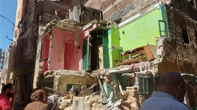 رئيس حى غرب الإسكندرية يكشف أسباب انهيار عقار الورديان 