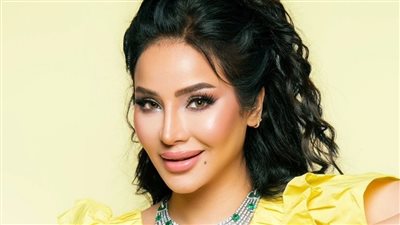 لجين عمران تزهر بألوان الحب(صور)