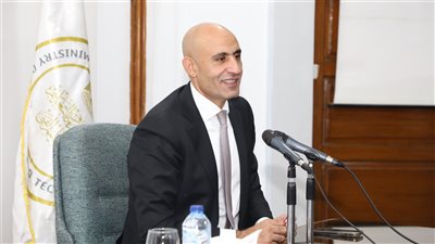 قصر توزيع التابلت على المدارس الحكومية 2025