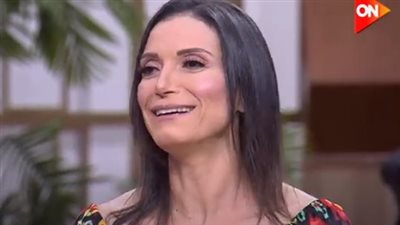  هايدي عبدالخالق تعلق على تجسيدها شخصية الفنانة زينات صدقي (فيديو)