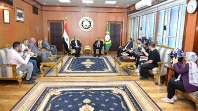 محافظ الدقهلية يستقبل رئيس هيئة الأبنية التعليمية 