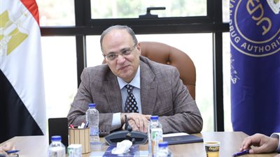 رئيس هيئة الدواء يستقبل ممثلي غرفة صناعة الأدوية ومستحضرات التجميل والمستلزمات الطبية 