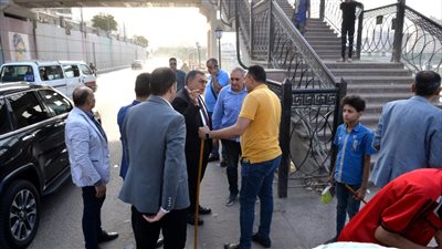  محافظ الدقهلية يتفقد أعمال رفع كفاءة كوبري المشاه