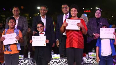 نادى العبور يحتفل بالمولد النبوى ويكريم المتفوقين علميا 