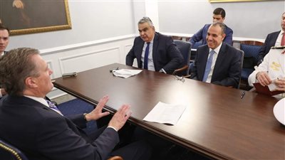 وزير الخارجية يبحث مع أعضاء الكونجرس جهود مصر في مكافحة الإرهاب والفكر المتطرف