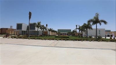 الجامعة اليابانية تنظم اول حفل تخرج  للطلاب بكليات الهندسة وادارة الأعمال