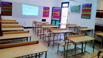 استعدادا للعام الدراسي.. الانتهاء من رفع القمامة بمحيط مدارس جنوب سيناء