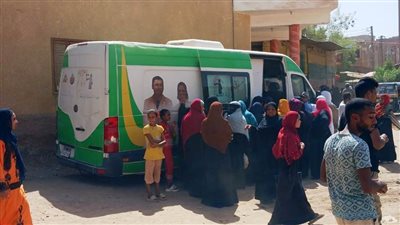 محافظ أسوان: إيفاد قوافل طبية مجانية لقرى أبو الريش