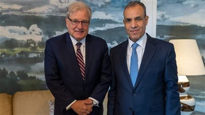 وزير الخارجية يعقد اجتماعاً مع المبعوث الأمريكي لليبيا ريتشارد نورلاند