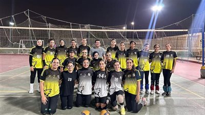 طائرة المقاولون تتخطى الطيران