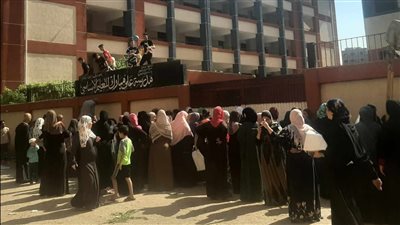 في أول يوم.. هروب التلاميذ من فوق سور مدرسة علي مبارك بالمرج 
