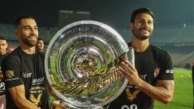 أمير هشام: محمد الشناوي نجا من إصابة خطيرة أثناء الاحتفال بالدوري