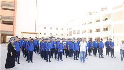 انتظام الدراسة بمدارس الغردقة 