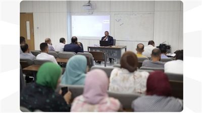 مجال السلامة والصحة المهنية وقانون العمل.. ندوة توعوية لعمال محافظة المنيا 