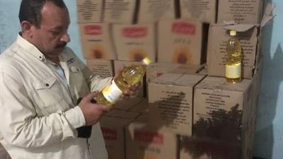 ضبط 4 طن مواد غذائية مجهولة المصدر بأبوحماد