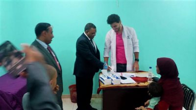 جامعة سوهاج تطلق قافلتها الطبية لقرية بني حميل بمركز البلينا 