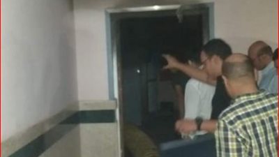 5 سيارات إطفاء للسيطرة على حريق معهد الأورام  