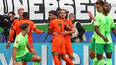 عمر مرموش يقود هجوم اَينتراخت أمام هولشتاين بالدوري الألماني