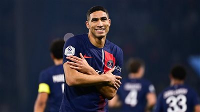 باريس سان جيرمان يبدأ مفاوضات تمديد عقد أشرف حكيمي