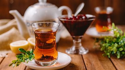 7 فوائد مذهلة لشرب الشاي يوميًا| أبرزها تحسين البشرة