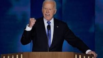 الرئيس الأمريكي يرفض التفاوض علناً بشأن ضرب إسرائيل المنشآت النفطية الإيرانية 