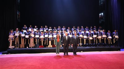 وزير التعليم العالي يشهد حفل استقبال خريجي برامج منح الولايات المتحدة الأمريكية