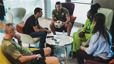 وفد الكاف يزور مقر إقامة بعثة الزمالك 