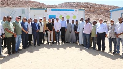 محافظ أسوان: يتفقد مشروع الصرف الصحى بابوالريش والاعقاب