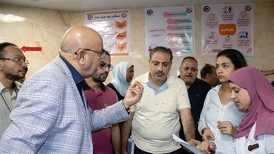 جولة لوكيل وزارة الصحة بقنا داخل مستشفي نجع حمادي العام