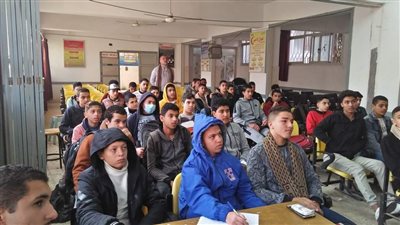 آلية تنفيذ الواجبات المنزلية لطلاب المدارس 