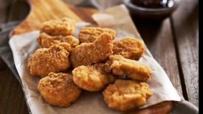  طريقة تحضير ناجتس الدجاج الحار