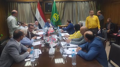صدفة فى لقاء المواطنين بالقليوبية تكشف عن مسئول جمعية عليه خمسة أحكام تنفيذية
