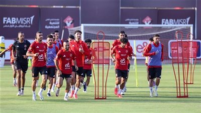 موعد سفر فريق الأهلي للإمارات لخوض السوبر المصري