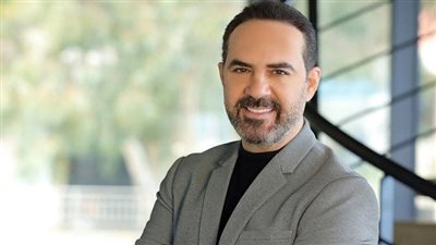 وائل جسار مع جمهوره في مهرجان الموسيقى العربية 32 
