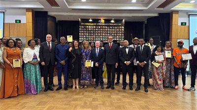 سفير مصر يشارك في تكريم أبناء القارة الأفريقية باستراليا 