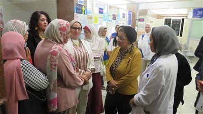 نائب وزير الصحة تتفقد وحدة أسرة سيدي بشر وتشيد بجهود الفريق الطبي في تقديم المشورة